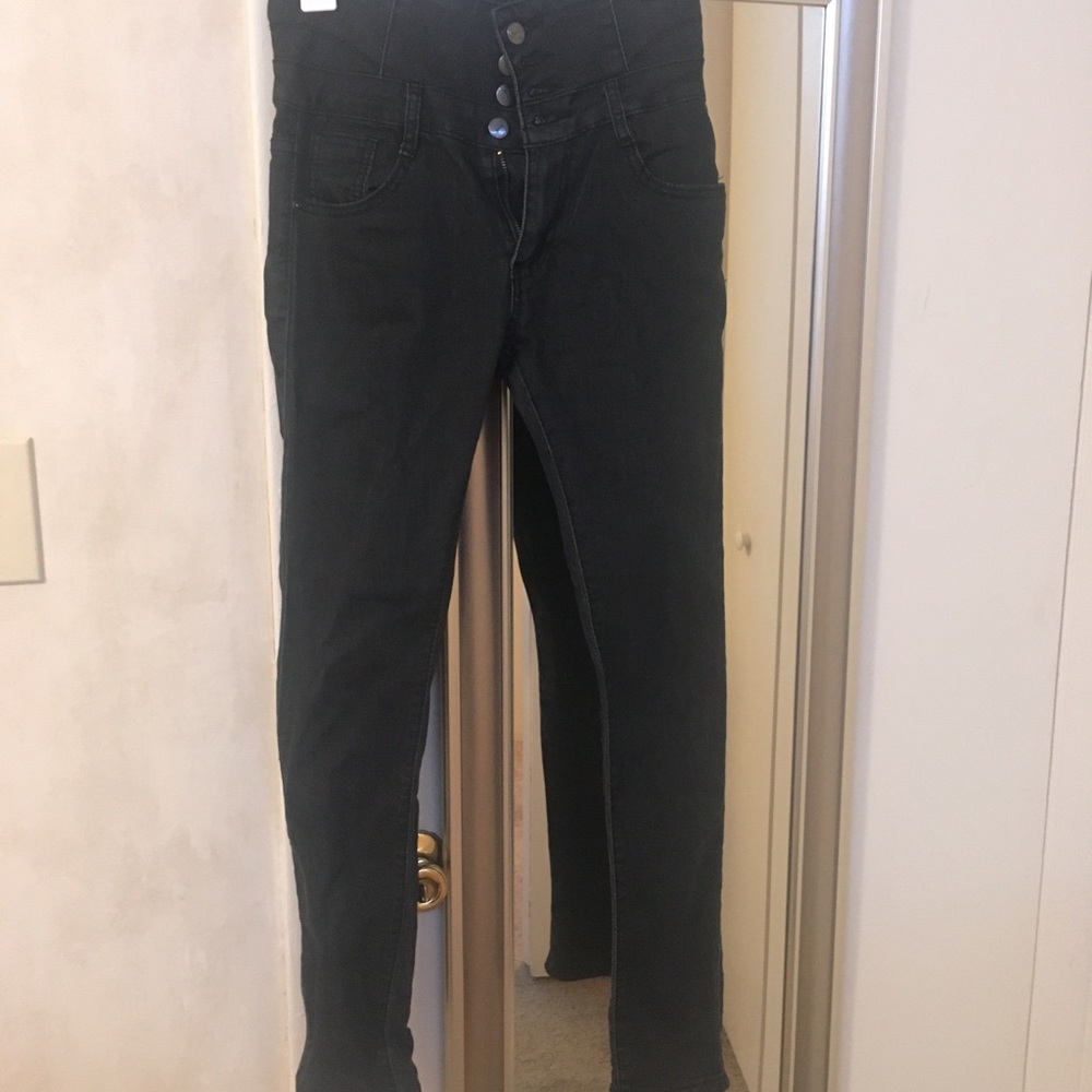 Small high waisted black jeans
